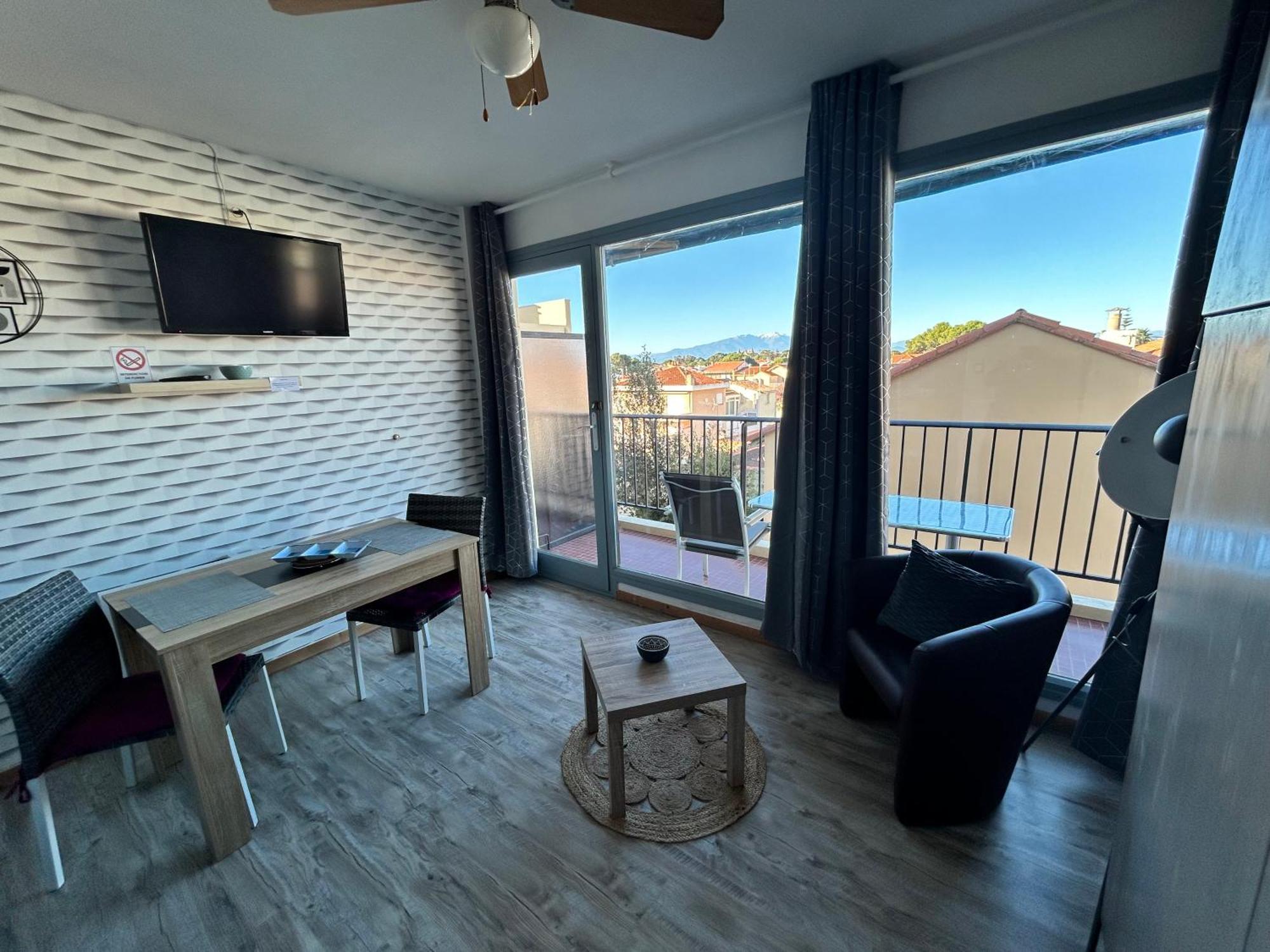Charmant Studio 20 M De La Plage カネ エクステリア 写真